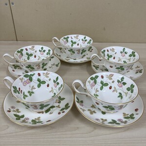 K452-T9-2665 WEDGWOOD カップ&ソーサー 5点セット ホワイト WILD STRAWBERRY ワイルドストロベリー ウェッジウッド 食器 洋食器 ③