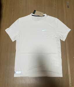 新品・L サイズ・NIKE・DRI-FIT ナイキ ドライ フィット ランディビジョン ライズ 半袖 Tシャツホワイト 白 Tシャツ