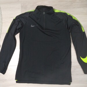 【中古】ナイキ NIKE 長袖　ジップシャツ　ドリルトップ　 黒 ブラック　Lサイズ　サッカー　フットサル