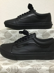 ◎美品 送料込◆23.5 バンズ VANS スニーカー 黒 04 0603