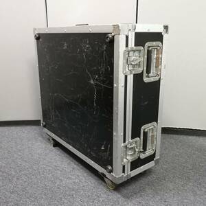 【中古】機材ケース ラックケース サウンドミキサーBOX 音響機材 精密機材 輸送ケース キャスター付き 楽器ケース メーカー不明 (#DG8AP)