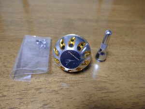 ☆ゴメクサス☆アルミハンドルノブ(38mm )+リールスタンドセット☆シルバー☆ダイワ用☆中古☆