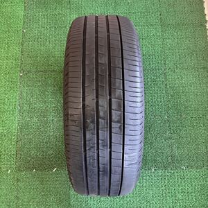 ●3298●夏タイヤ ダンロップ VEURO VE304 225/55R19 99V 2022年製 中古品1本 バリ溝 小傷あり