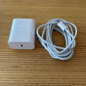 【美品】　iPhone 充電器 20W急速充電　ホワイト　No.2904