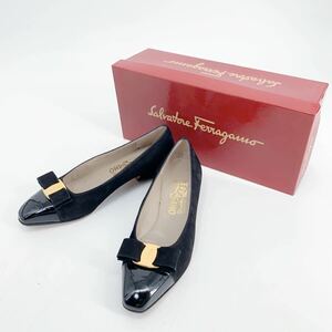 Salvatore Ferragamo サルヴァトーレフェラガモ リボンパンプス ヴァラ スエードパンプス ブラック シューズ 6.5