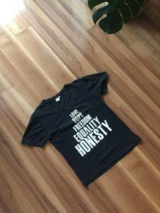 男女兼用 Tシャツ・ダメージ加工・ブラック・レディース XL～XXL(メンズM程度)・Tee shirt・送料無料