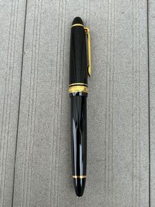 SAILOR セーラー JAPAN FOUNDED 1911 万年筆 ペン先 14K 585 文房具 筆記具 ステーショナリー ブラック ゴールド 筆記未確認