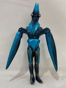 R4L064◆ バンダイ BANDAI ウルトラコレクション ウルトラマン パワードモンスター バルタン星人 ソフビ フィギュア