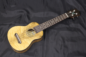 【プレゼントキャンペーン開催中！】新品 KUMU Ukulele(クム・ウクレレ) / SQ-67 ソプラノ・ロングネック ※一部地域を除き送料無料です。