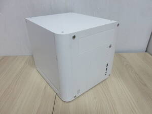 abee acubic D20 ACE-D20-SW キューブ型 Mini-ITX PC ケース 中古品