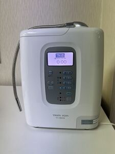 （TRIM ION ）TI-5HX トリムイオン 連続式電解水生成器 日本トリム 還元水 浄水　通電確認OK