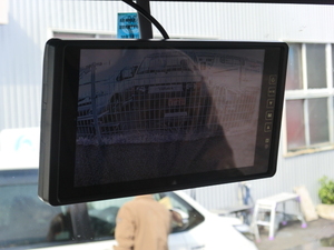 クオン バックカメラ バックモニター 高画質 日本製液晶採用 9インチ ミラーモニター バックカメラセット 防水夜間 トラック 24V 12V対応
