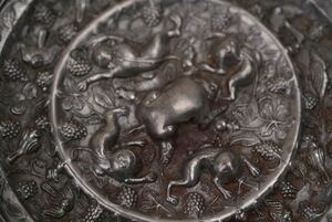 【萬古】中国古美術 古鏡 銅鏡 唐時代 海獣葡萄鏡 青銅鏡 白光鏡 古玩 骨董 時代物 当時物 唐物