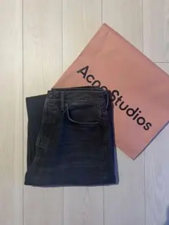 Acne Studios 1989 ルーズフィットデニム