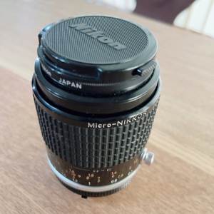 中古 Nikon Ai Micro-NIKKOR 105mm F2.8 L37c 単焦点 中望遠 マクロレンズ