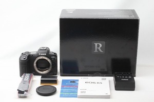 ◆超極上美品◆キヤノン Canon EOS R5 ボディ ブラック 12000ショット以下 付属品満載 元箱 ミラーレス一眼レフカメラ◇M45720