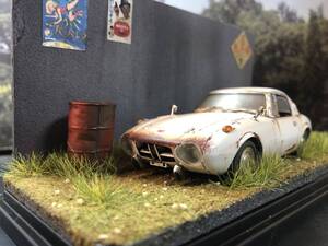 昭和レトロな風景 1/32 トヨタS800 ヨタハチ 旧車 自作ジオラマ完成品 ケース付