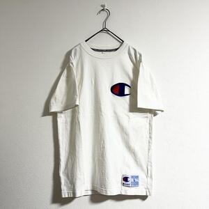 Champion チャンピオン クルーネックTシャツ 半袖 サイズL ロゴ刺繍 ブランド 古着 コート ファッション メンズ