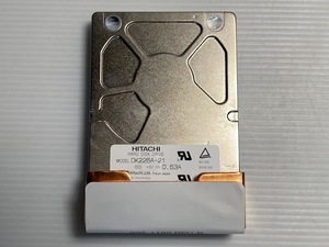 Hitachi DK226A-21 IDE(PATA) 2.5インチ 12.7mm厚 HDD ハードディスク 2.16GB Apple PowerBook 5300CS 内蔵パーツ マウンター付き [G242]
