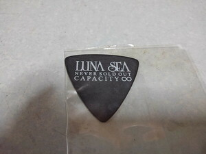 ●　ルナシー LUNA SEA　【　CAPACITY　ギターピック　】　未開封新品♪