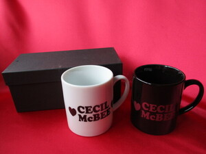 CECIL McBEE セシルマクビー　磁器　ペア マグカップ　２個セット　未使用品