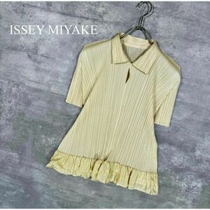 『ISSEY MIYAKE』イッセイミヤケ (3) プリーツ 半袖ブラウス