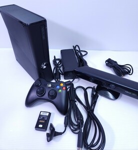 美品/動作品 マイクロソフト Microsoft XBOX360S 本体 Model 1439 黒 + KINECT セット(M-61)