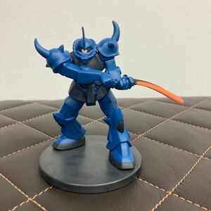 機動戦士ガンダム 台座付きフィギュア グフ