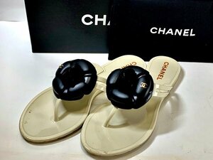 CHANEL　シャネル　カメリア付き　ビーチサンダル　表記36　クリーム色　ブラック　シューズ袋　外箱付