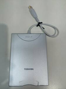 ◇TOSHIBA USB 3.5FLOPPY DISK DRIVE PA2680U【F2】