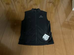 新品未使用 アークテリクス ARCTERYX Atom Vest Men Black X0000074750002 サイズS