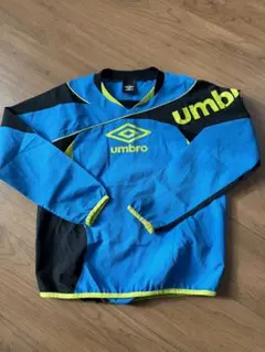 umbro ピステ・ウィンドブレーカー 140センチ　ジュニア