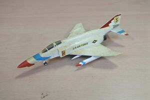 メーカー不明　スケール不明　多分1/100　F-4　サンダーバード　ファントムII　ジャンク扱い　商品説明欄を必ずお読みください。