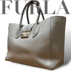 FURLA　フルラ　トートバッグ　レザー　グレー　金具　ロゴ　A4収納◎　肩掛け