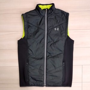 美品 UNDER ARMOR 中綿入り ナイロンベスト MD メンズ PRIMALOFT ライト ダウンジャケット アンダーアーマー ゴルフ