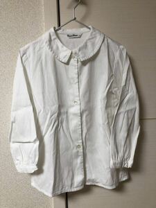 ファミリア familiar 115size 長袖白シャツ　襟カップ形　綿100%縦シマ模様　制服用白シャツ　慶弔参加　学校各種行事に使用できます