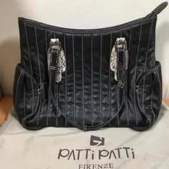 Patti patti パティパティ　トートバッグ　チャーム付き