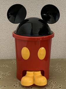 ミッキーマウス　ペダル式ゴミ箱　東京ディズニーランド