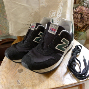 NEW BALANCE M670SKG ニューバランス MADE IN ENGLAND/ローカットスニーカー/UK 8　EU42 　USA8ハーフ