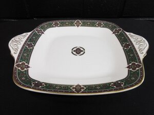 ｍ8665 ROYAL DOULTON　AXMINSTER GREEN　スクエアプレート　大皿　イギリス製　金縁金彩　盛皿　食器　MADE IN ENGLAND