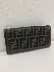 FENDI フェンディ ズッカ柄 二つ折り 長財布 キャンバス レザー ブラウン系