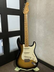 FenderCustomShop 1956 Stratocaster Relic (Sunburst)　