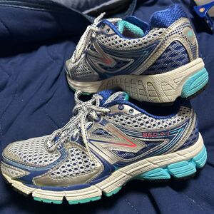 新品未使用！ニューバランス　ランニングシューズNEW BALANCE 860v3 24㎝定価15400円　made in U.S.A 送料600円