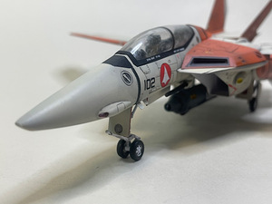 ★ハセガワ　1/72　VF-1Dバルキリー　塗装済完成品