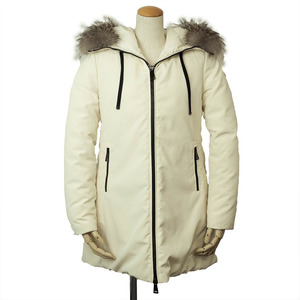 モンクレール バトラミファー ダウンコート アイボリー BARTRAMIFURJACKET 00(XXS～XS位) レディース ダウンジャケット MONCLER 中古