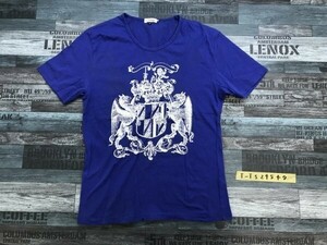 a.v.v HOMME アーベーベーオム メンズ エンブレムプリント 半袖Tシャツ 44 青