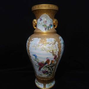 3~DM6031 中国磁器 陶芸 磁器『元金の浮彫り窓開けパステル彩四季花鳥図紋象の耳瓶です』施釉陶 古代工芸品 陶芸 精美彫 置物 收藏品