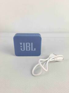 A10605◇JBL ポータブルスピーカー GO ESSENTIAL AS ゴーエッセンシャル Bluetooth ブルートゥース 防水 ケーブル付属【保証あり】240507