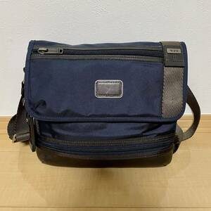 【美品】TUMI トゥミ　ショルダーバッグ　222371NVY2 ネイビー ALPHA BRAVO