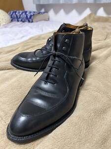 JohnLobb ジョンロブ　ブーツ　R品中古　使用頻度少なめです